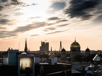 Similar image 7658960