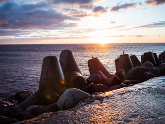 Similar image 7658998