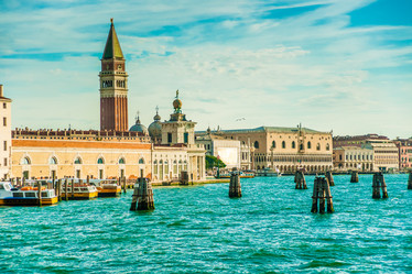 Similar image 7659156