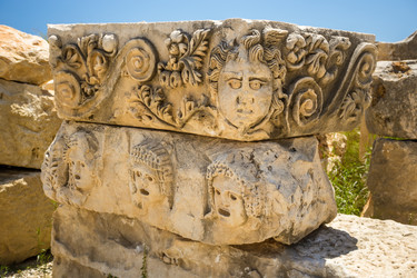 Similar image 7662299