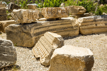 Similar image 7662365