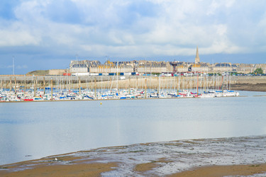 Similar image 7662926