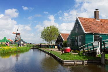 Similar image 7664771