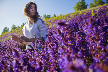 Similar image 7689348