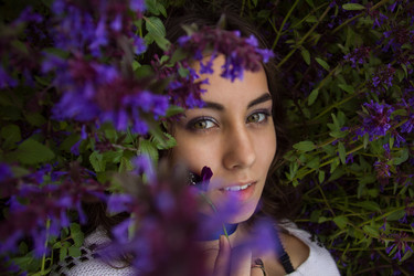 Similar image 7689383