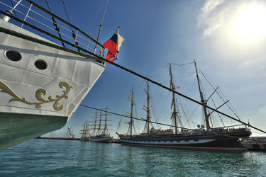 Similar image 7690928