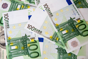 Similar image 7690982