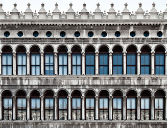 Similar image 7699940