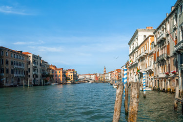 Similar image 7704077