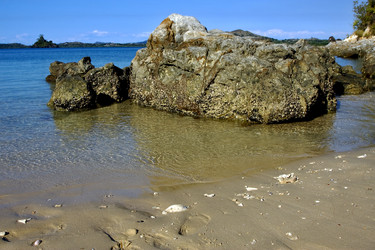 Similar image 7730869