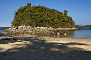 Similar image 7730870