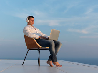 Similar image 7733755