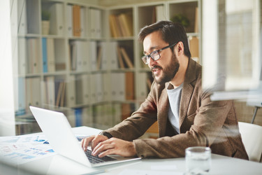 Similar image 7759378