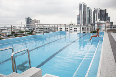 Similar image 7799554