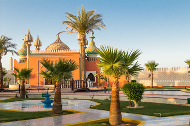 Similar image 7802745