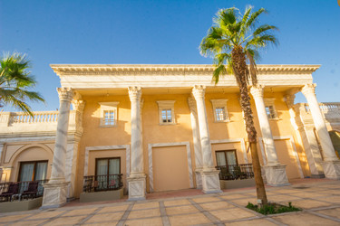 Similar image 7802856