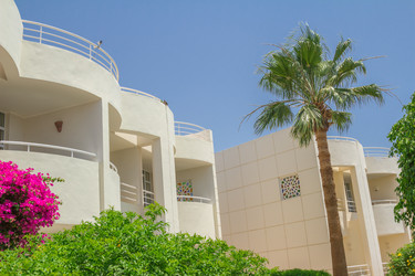 Similar image 7802968