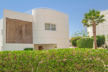 Similar image 7802969