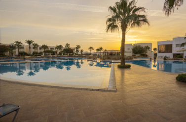 Similar image 7803322