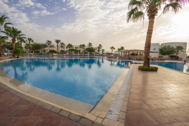 Similar image 7803432