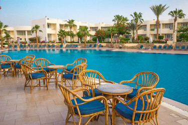 Similar image 7803438