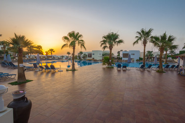 Similar image 7803452