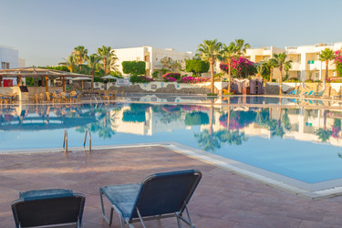 Similar image 7803456