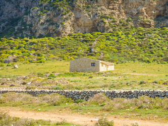 Similar image 7829744