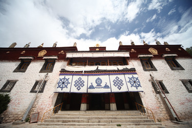 Similar image 7839768