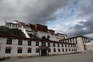 Similar image 7839773