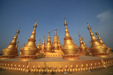 Similar image 7840077