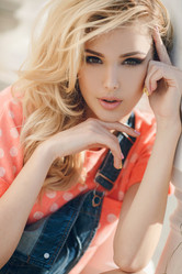 Similar image 7840502