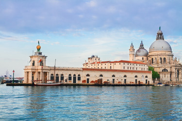 Similar image 7844414