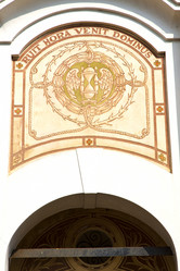 Similar image 7860018