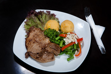 Similar image 7861148