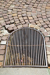 Similar image 7863968