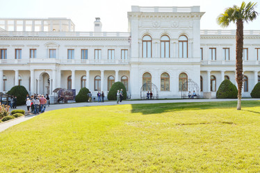 Similar image 7864400