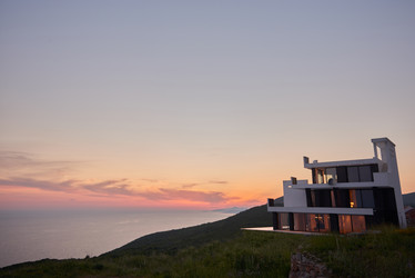 Similar image 7868291