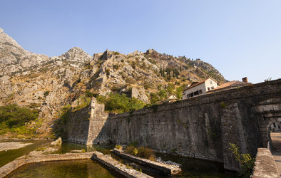 Similar image 7908281