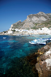 Similar image 7954078