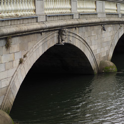 Similar image 7954085