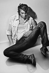 Similar image 7954200