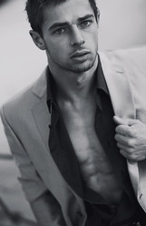 Similar image 7954327