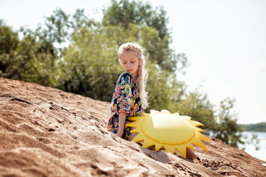 Similar image 7963063