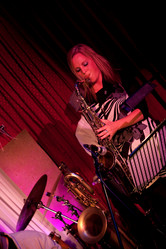 Similar image 7967908