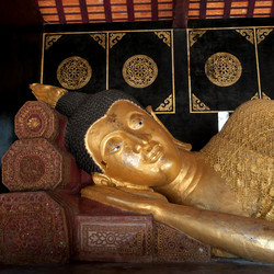 Similar image 7968343