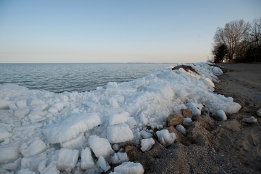 Similar image 7976033