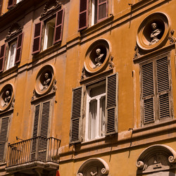 Similar image 7976914