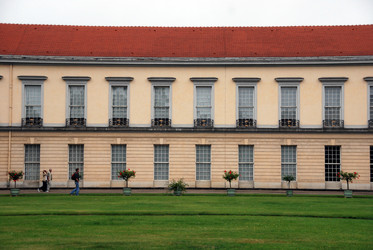 Similar image 7977597