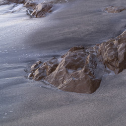 Similar image 7978110